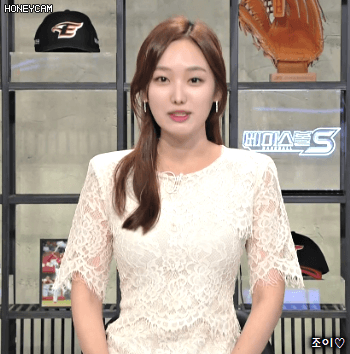 오늘자 김세연 아나운서.gif | 인스티즈