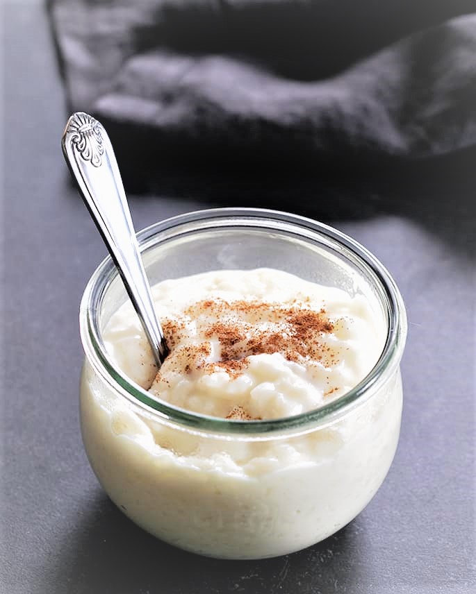 Milk with rice dessert