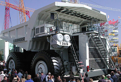 biggest truck in the world biggest truck of the world the biggest truck in the world biggest dump truck in the world biggest dumper truck in the world, biggest truck stop in the world, biggest truck sleeper in the world, biggest monster truck in the world, biggest pickup truck in the world, largest truck stop in the world iowa,