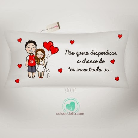 http://coisasdella.com/presentes/almofada-personalizada-casal-20x40?tracking=533978408fd76