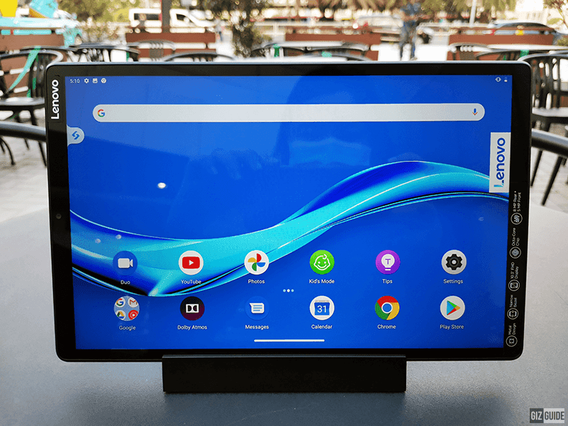 Activate the ambient mode to ready the device for Google Assistant Activate the ambient mode to ready the device for Google Assistant