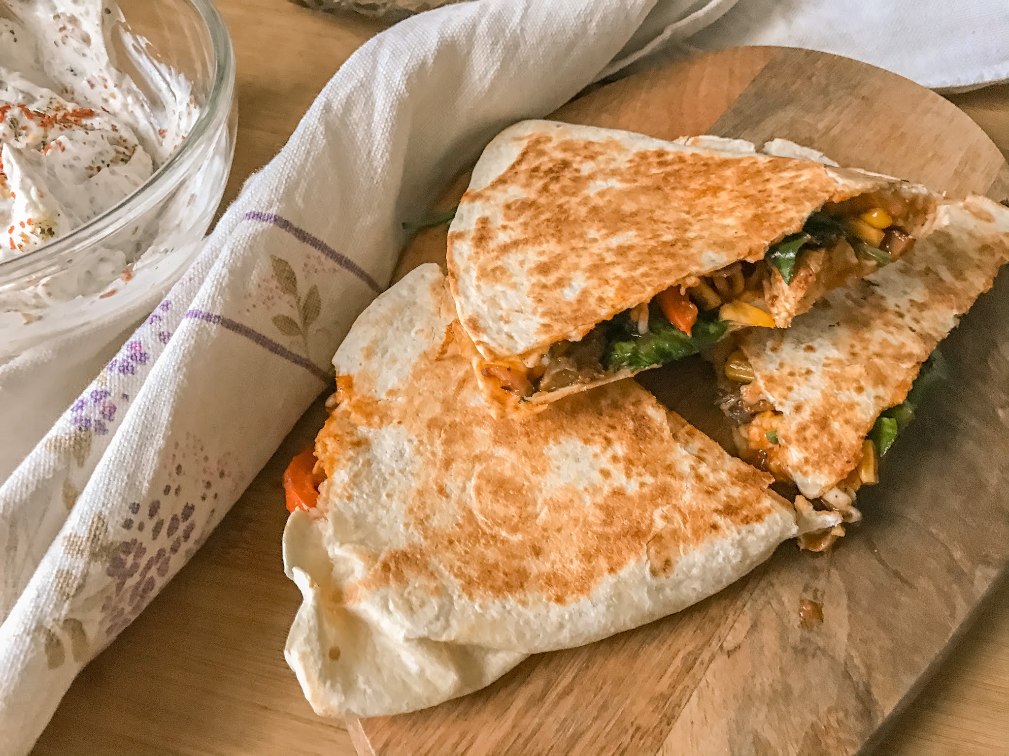 Quesadilla z meksykańskim wnętrzem jak ją zrobić? Blog podróżniczy