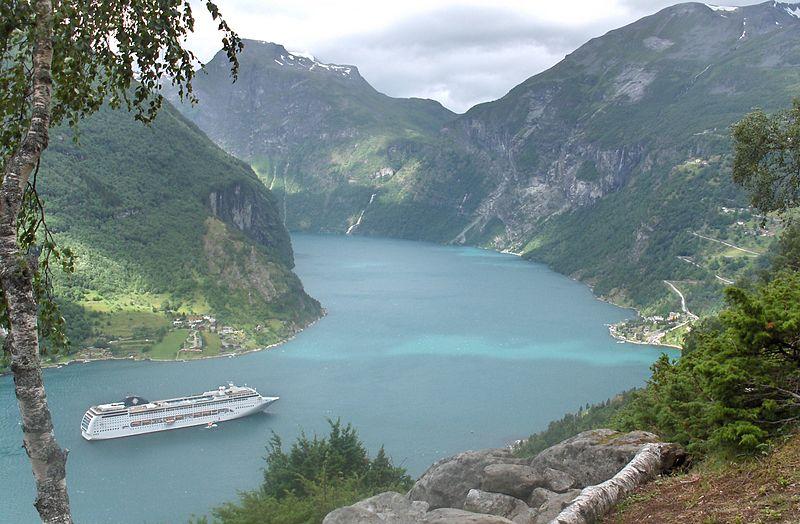 Cuanto cuesta viajar a noruega