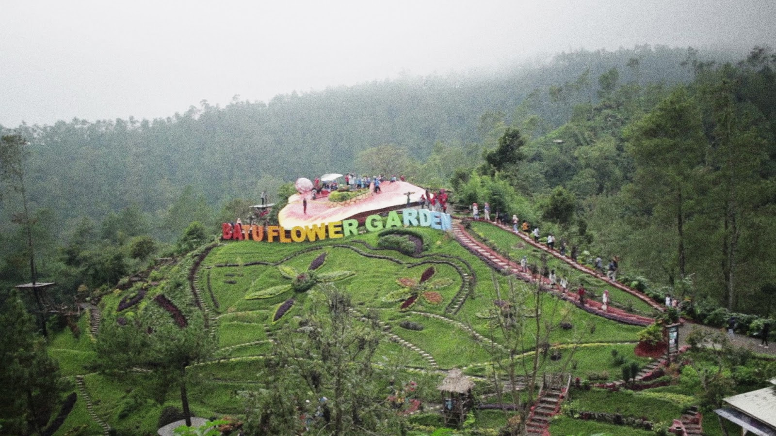 Batu Flower Garden Coban Rais, Air Terjun yang Menjadi