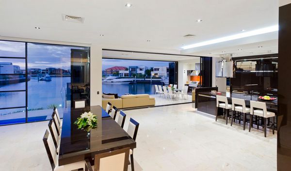 Allegra House - A Mansion for Luxury Yachts Owners