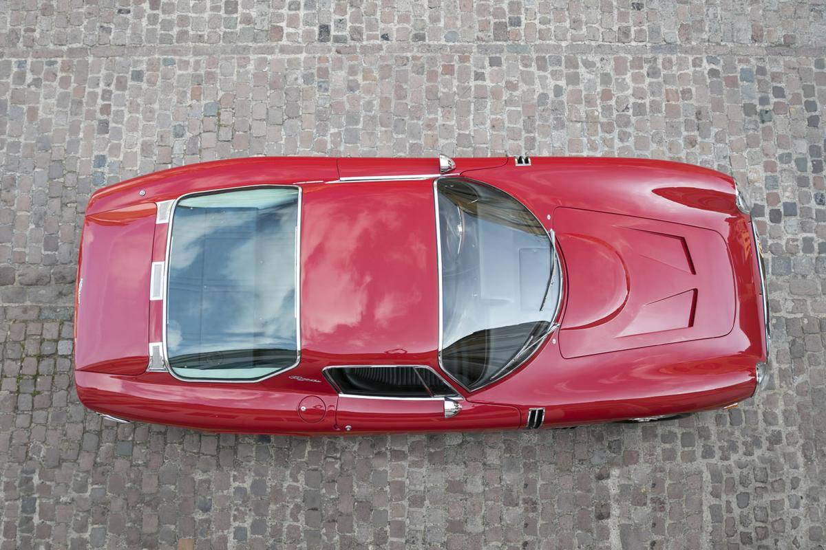 Bizzarrini 5300 gt модель