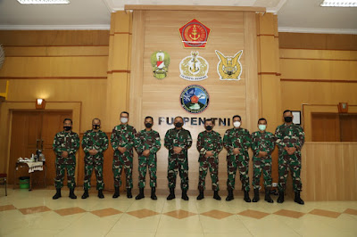 Kasum TNI Kunjungi Pusat Penerangan TNI