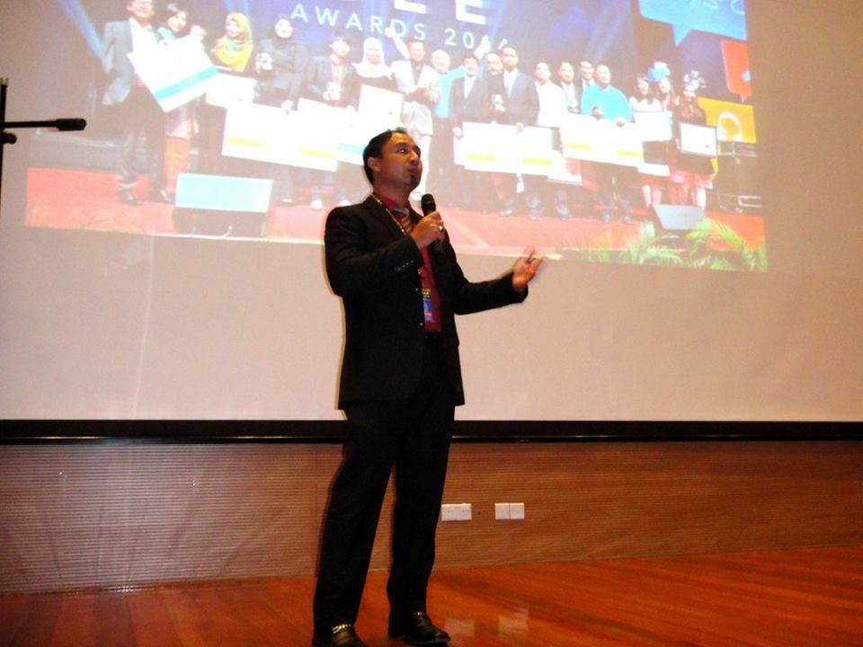 Cikgu Hailmi di Seminar PLC 2014 Peringkat Sarawak