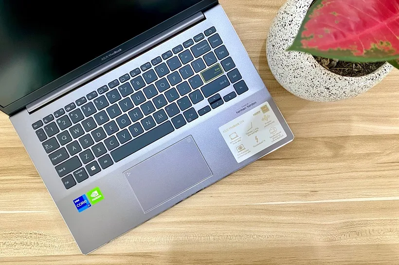 ASUS VivoBook S14 S433EQ Unboxing, First Impressions