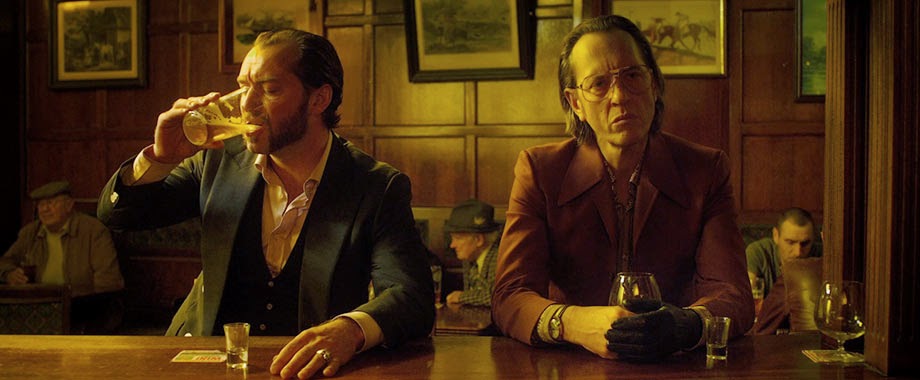 Dom Hemingway Jude Law-Richard E. Grant dom hemingway jude law richard e grant