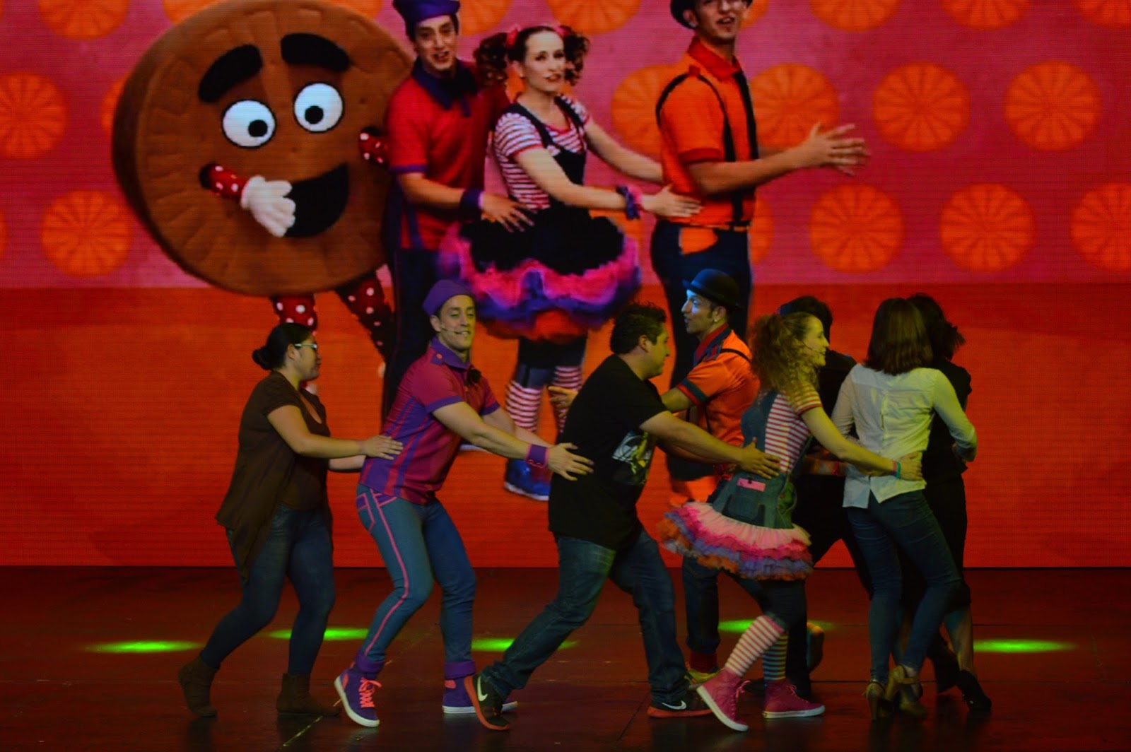 Unileventv Pica Pica presenta en México su gira El Patio De Mi Casa