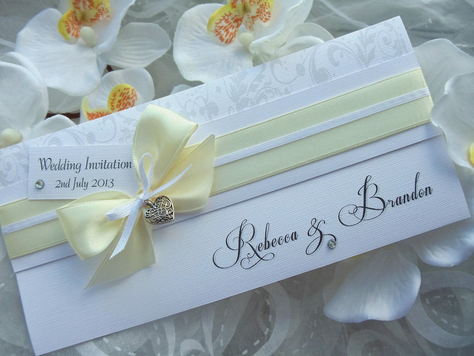Unique design: WEDDING CARD INVITATION IDEAS