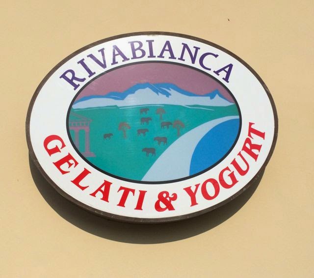 Caseificio Rivabianca // Paestum // www.gillianslists.com Best gelato in Italy