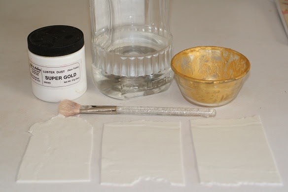 How To Get A Gold Finish On Fondant