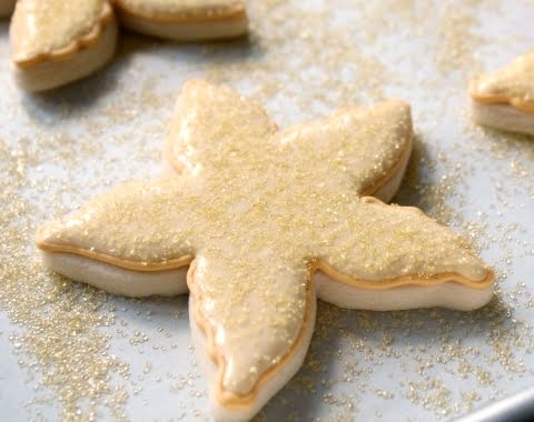 starfish cookie with icing