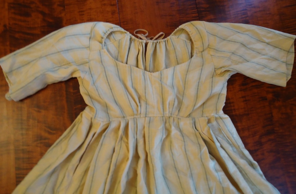 Sew 18th Century: What Cheer Warm-up: c.1795 Work Gown