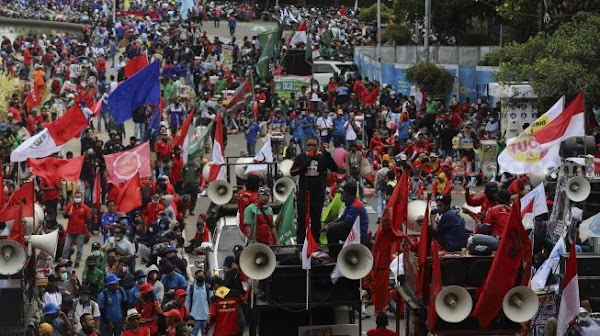 Demo di Tengah Pandemi, Buruh: Kalau Kena Covid Hari Ini karena UU Ciptaker