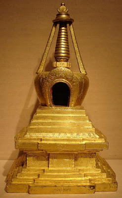 A Tibetan style stupa showing the crescent moon with circular disk on top