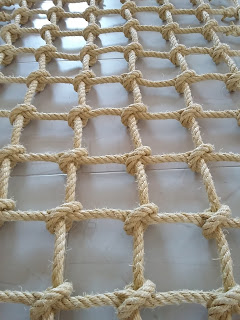 RopeNets ตาข่ายเชื่อก