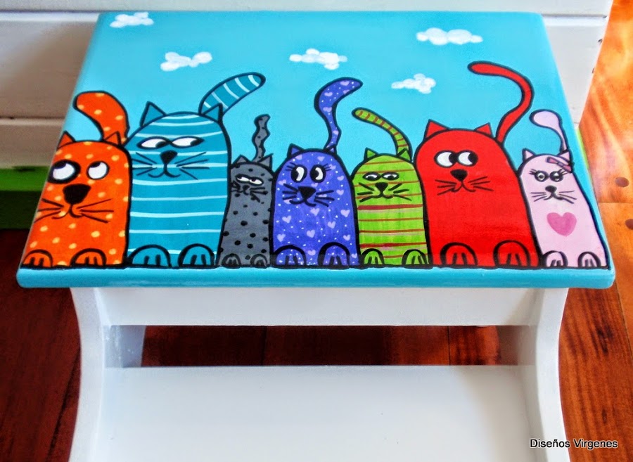 Banquitos escalera pintados a mano | Decoración