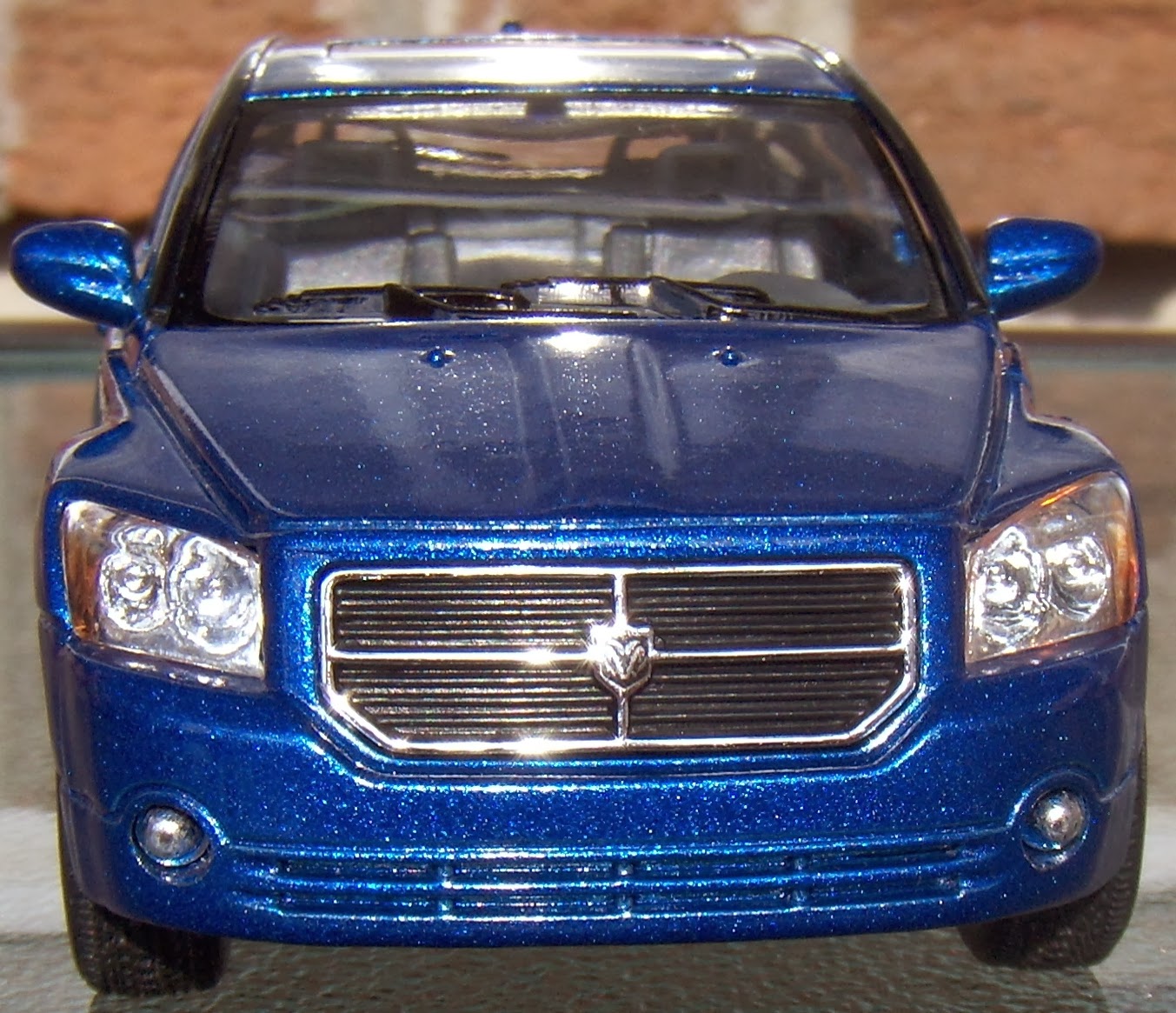 Pull Backs, Part 3: Kinsmart Dodge Caliber R/T and 2003 Toyota Corolla
