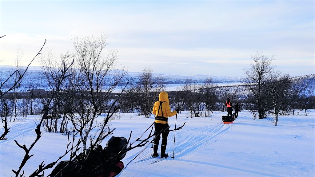 Kaldoaivi hiihtovaellus eräopas Saamelaisalueen koulutuskeskus Pulmankijärvi