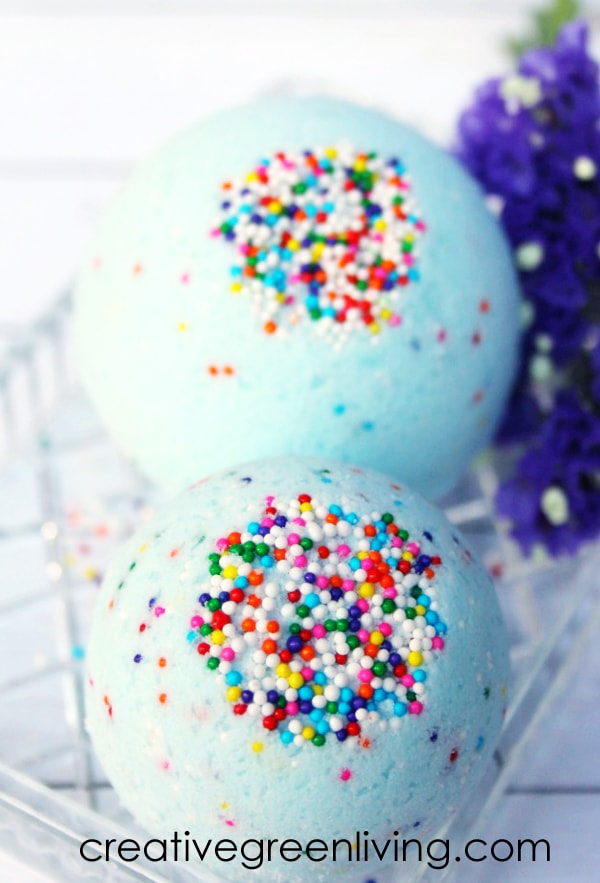 Lush inspired blue bath bomb with sprinkles
