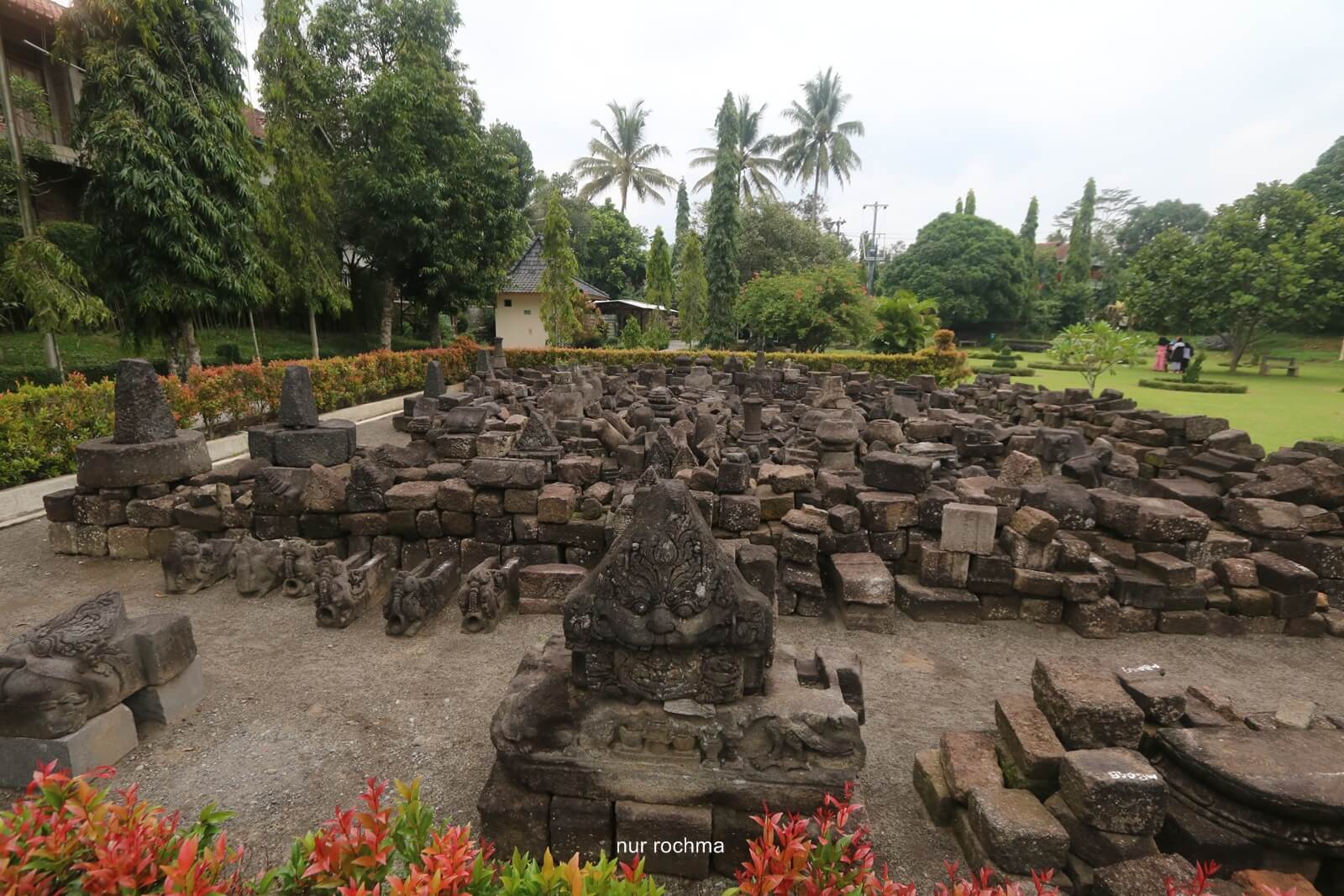 Mengenal Keindahan Candi Mendut di Magelang