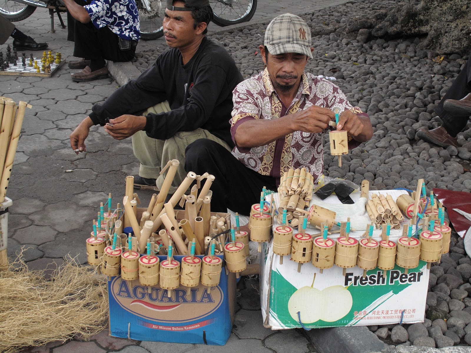 Penting! Mengenalkan Mainan Tradisional Pada Anak Jaman Now - Bang Izal Toy