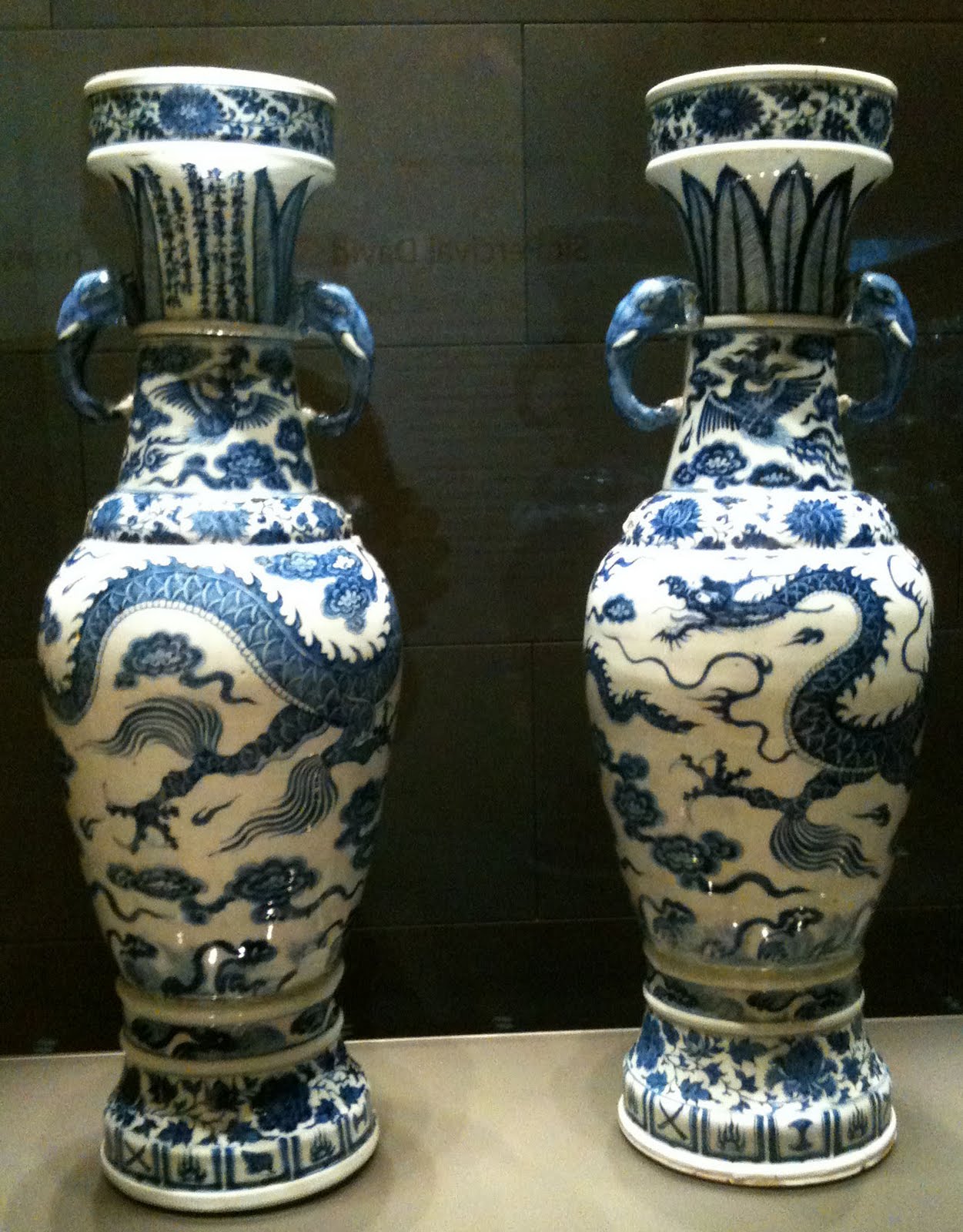 A History of the World in 100 Objects: 64. The David Vases (China, AD 1351)