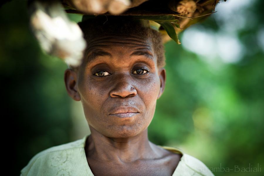 пигмеи народ африки. пигмеи африки. племя пигмеев. племя пигмеев. пигмеи конго.