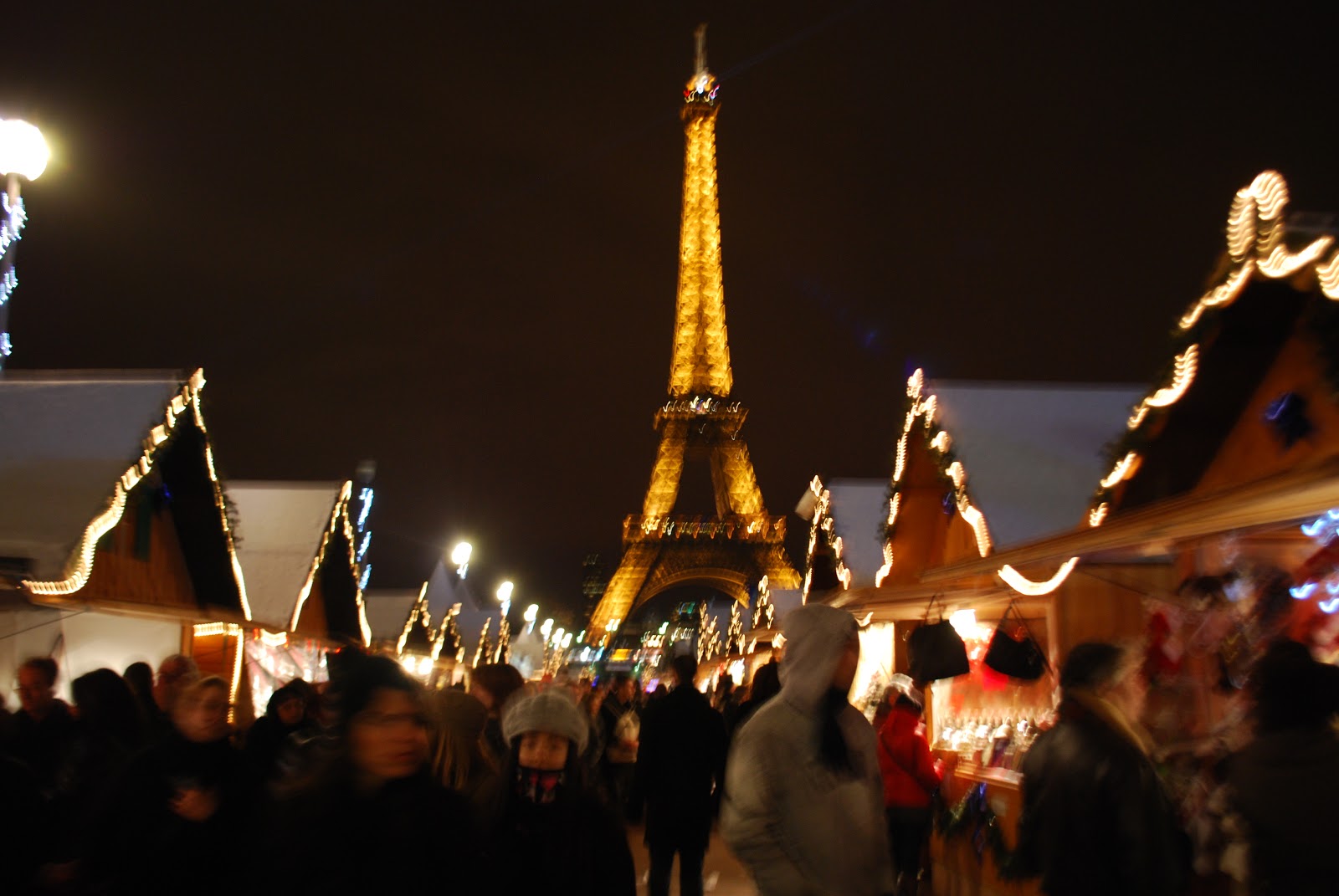 Travels from the Grumpen"camper" Paris at Christmas Time