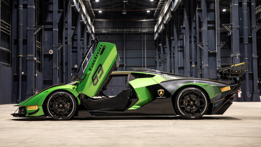 This Can Withstand 12 Tons of Crash Force CarGuide.PH