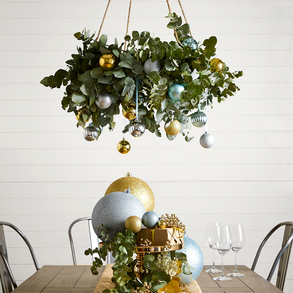 It's A Ruby And Pearl Christmas Thing 12 Days Of SPOTLIGHT