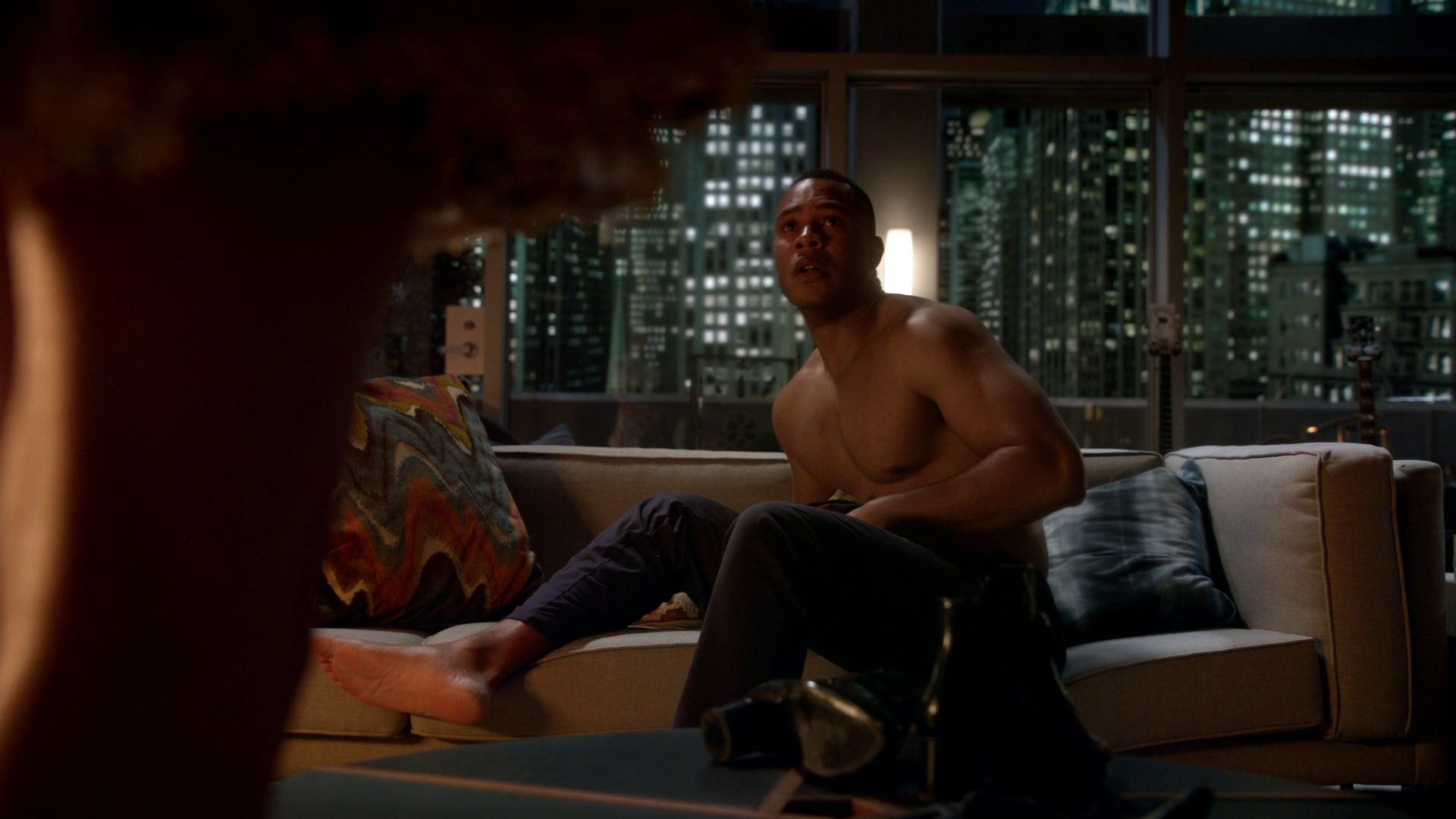 Trai Byers shirtless in Empire 3-01 "Light In Darkness" .