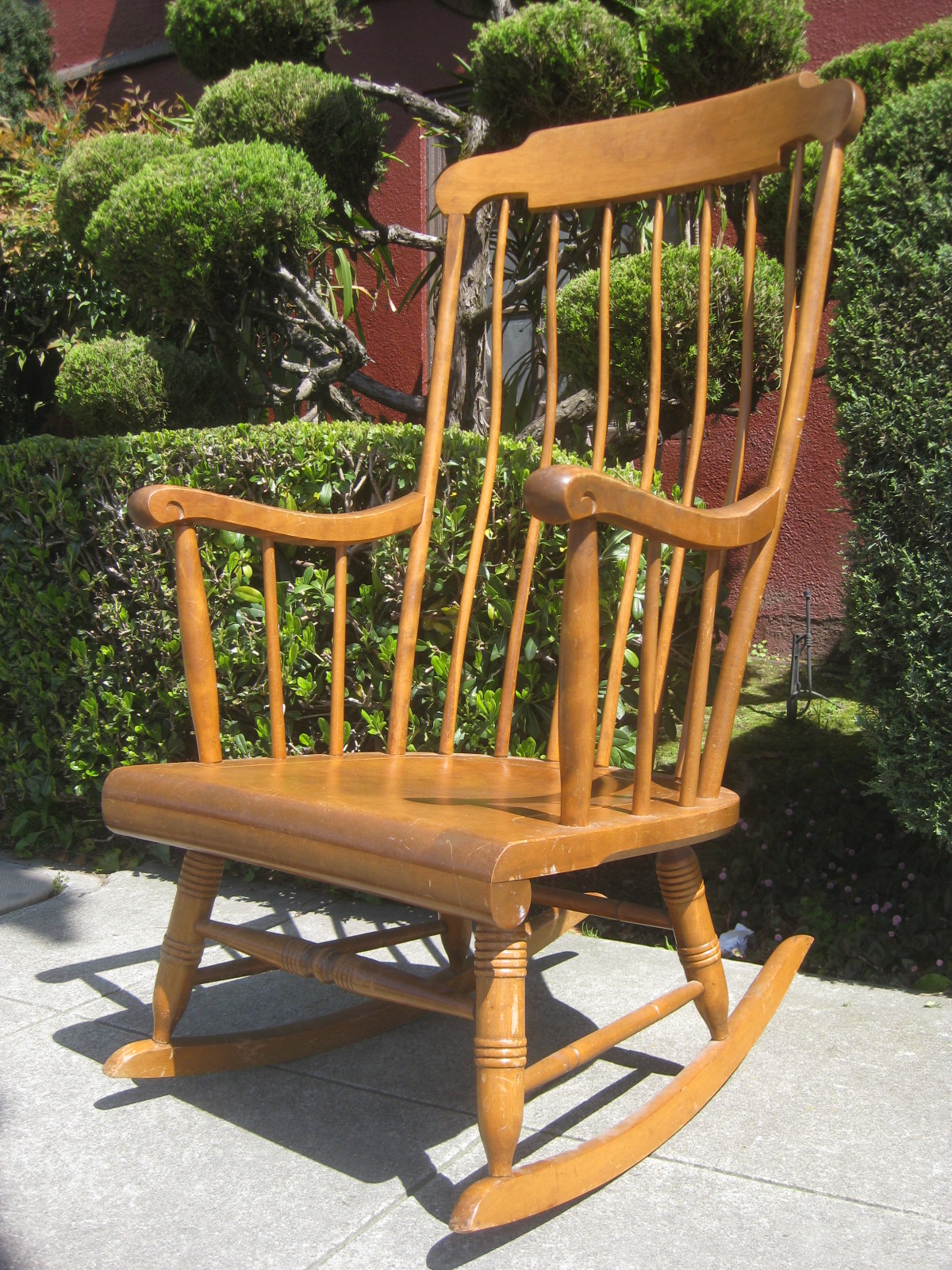 UHURU FURNITURE & COLLECTIBLES SOLD Wooden Rocker 45