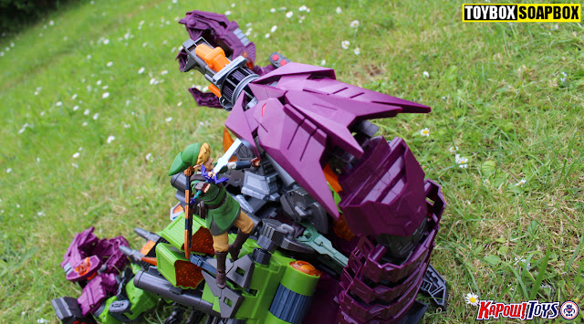 maketoys pandinus decepticon tail badge