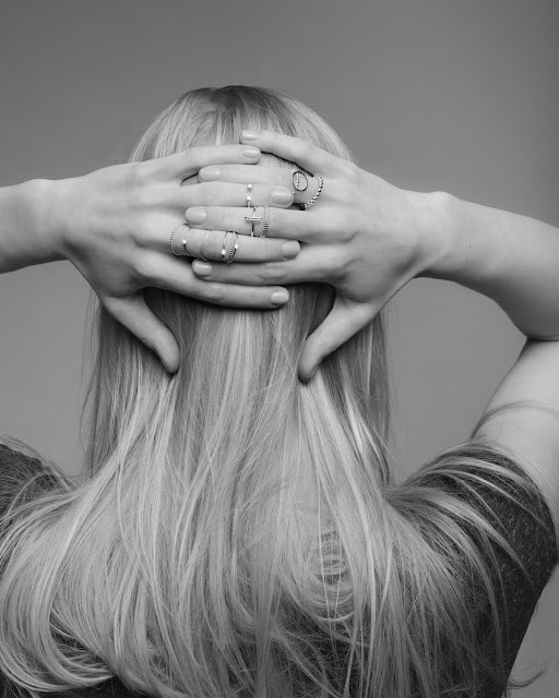 Review Rachel Balfour Jewellery The Middle Sister