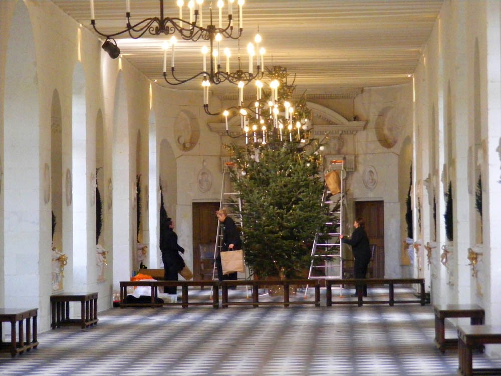 Days on the Claise Christmas Decorations at Chenonceau