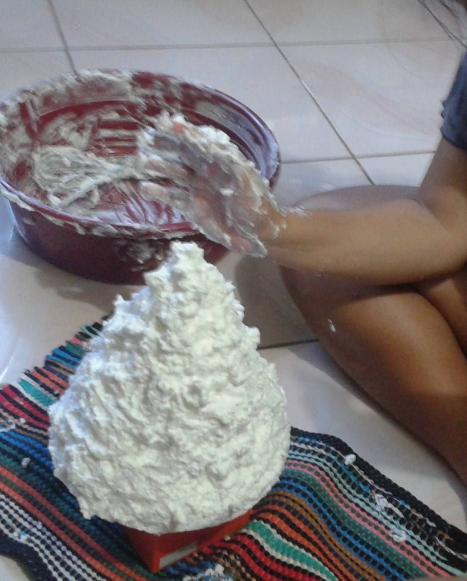 Jakie and the Beadstalk DIY Project Make Your Own Christmas Tree with