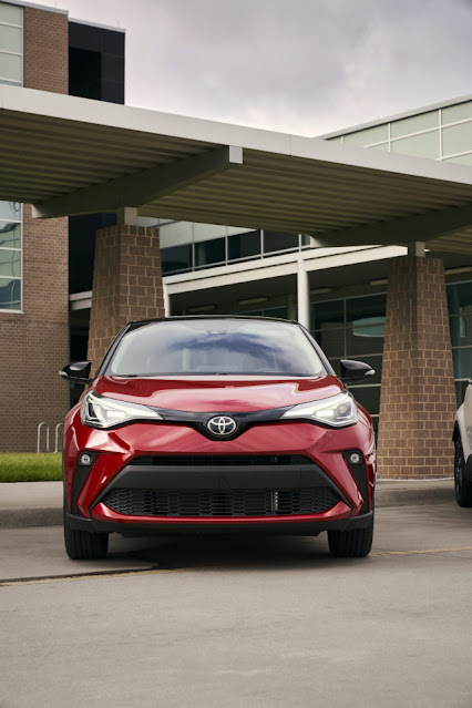 2021 Toyota C-HR Review