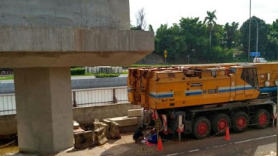 Jasa Marga Imbau Pengguna Jalan Tol Gunakan Jalur Alternati Selama Proses Pemasangan Balok Girder Jembatan di Jalan Tol Jakarta-Cikampek Km 4