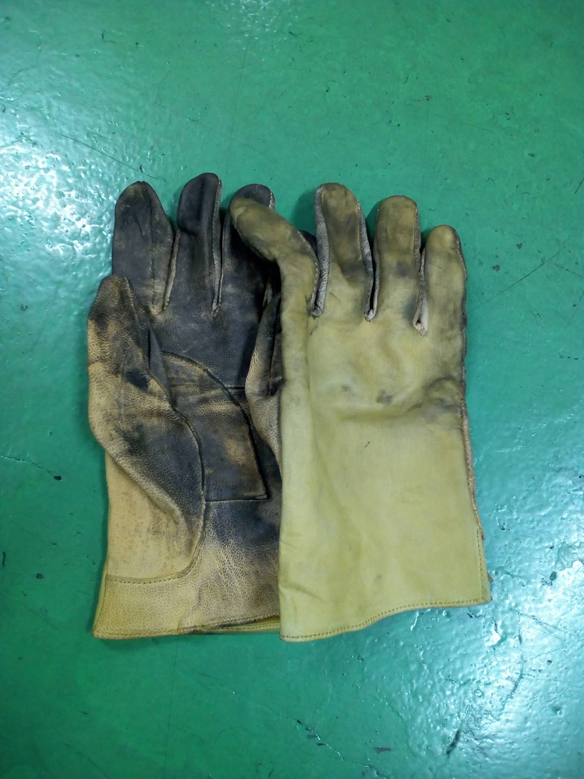 Sarung Tangan Khusus Dalam K3 Cara Golden Sarung Tangan Khusus Dalam K3 Cara Golden