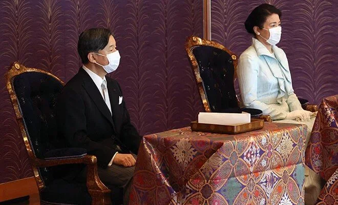 Empress Masako, Crown Prince Akishino, Crown Princess Kiko, Princess Mako and Princess Kako