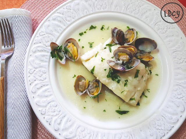 Bacalao Con Almejas En Salsa Verde
