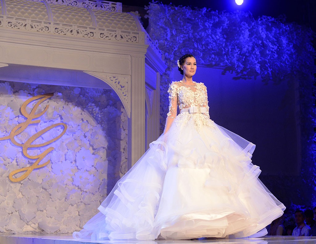 gaun pengantin terkini two piece