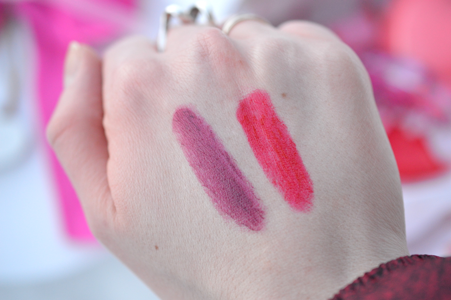 Avon Queen of Hearts Lipstick