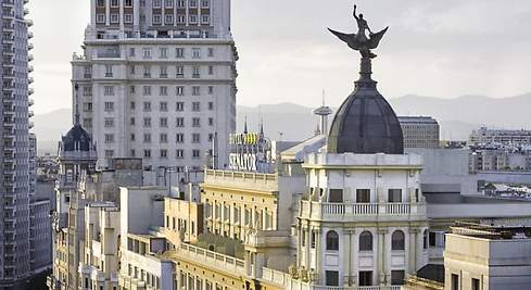 Ave Fénix El Mundo Gran Vía Madrid