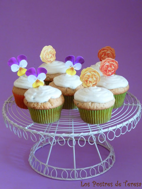 Cupcakes de Limón y Fruta de la Pasión para Rosilet & Caty 