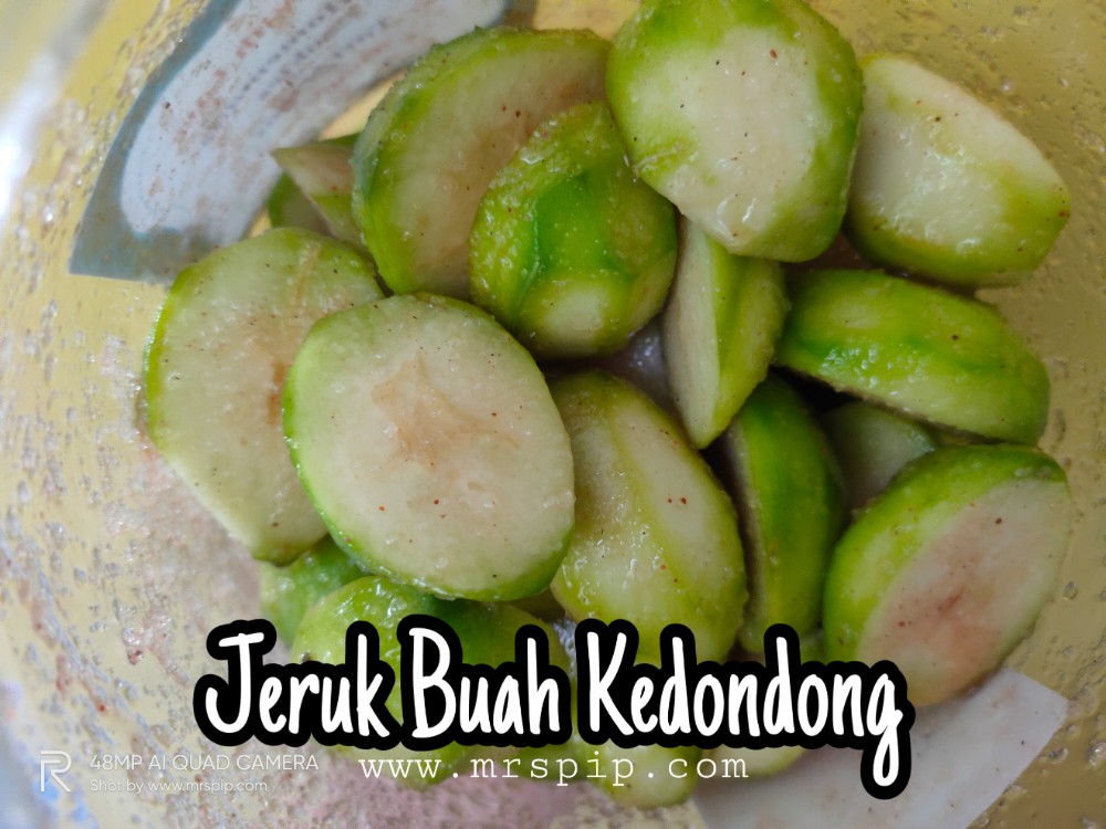 Kedondong, Si Buah Asam Kekinian: Gue Jamin Habis Makasihh!